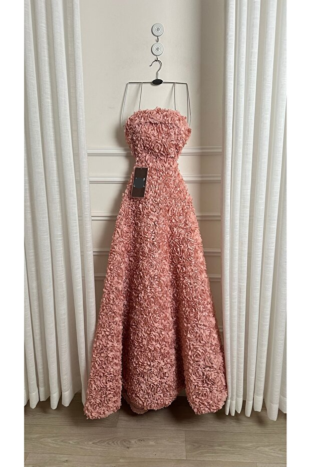 Rouge Royale Gown